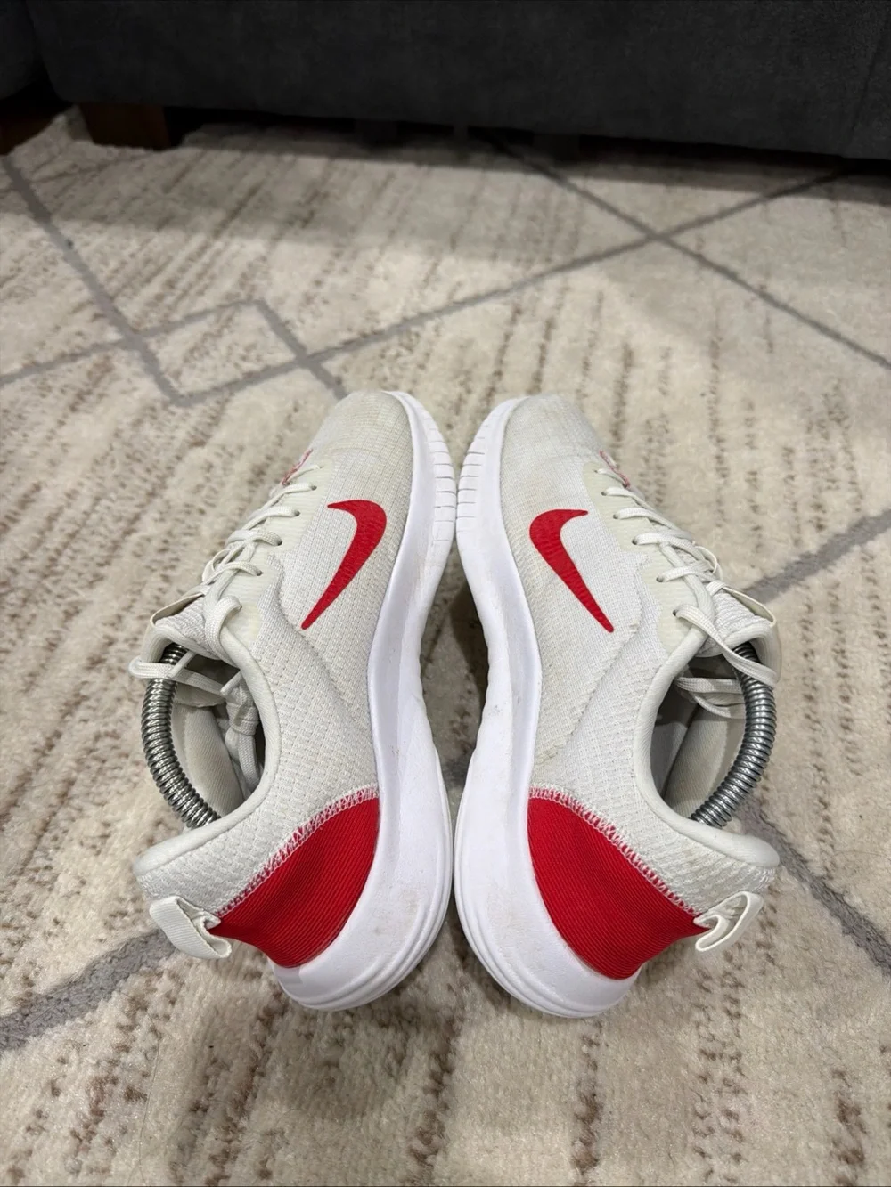 Nike Flex Experience Run 12 Men’s Size 8 White University Red DV0740-102 No Box